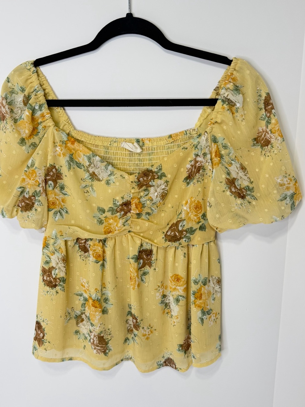 Altar'd State Yellow Floral Puff-Sleeve Peplum Blouse size M